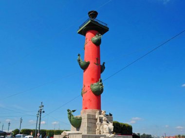 Vasilyevsky Adası tükürmek rostral sütunlar