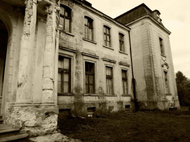 Belarus terk edilmiş Sarayı