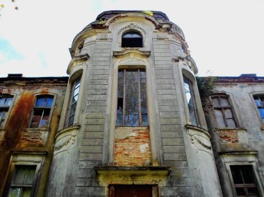 Belarus terk edilmiş Sarayı