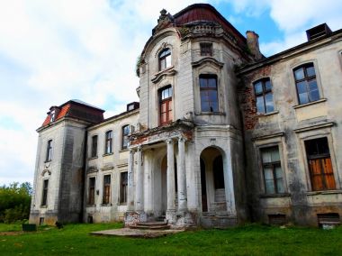 Belarus terk edilmiş Sarayı