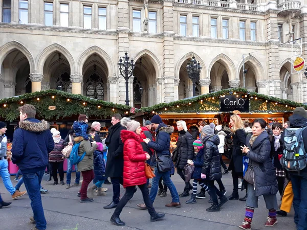 Vídeň Rakousko Prosince 2017 Vysoká Gotická Budova Vídeňské Radnice Rathaus — Stock fotografie