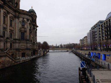 Berlin, Almanya - 3 Aralık 2017: Berlin katedralde (Almanca, 