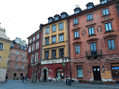 Varşova, Polonya-15 Aralık 2017: Varşova 'nın eski kent pazar yeri