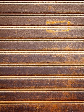 Retro paslı güvenlik panjurlar