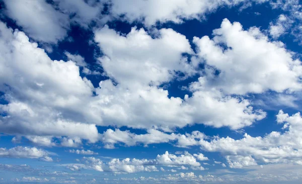 Chmury Cumulus jako tło — Zdjęcie stockowe