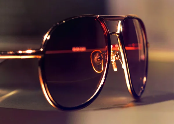 Sun glasses on the table close-up — Stock Photo, Image