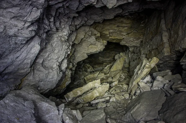 Collapse in the old mine — Stock Photo, Image