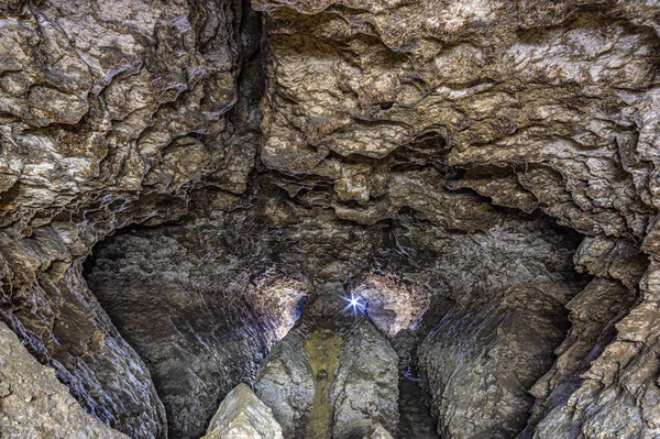 Galerie in der Karsthöhle — Stockfoto