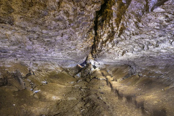 Gallery in the karst cave — Stock Photo, Image