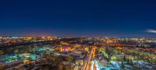 Panorama av natten ukrainska staden från en höjd — Stockfoto