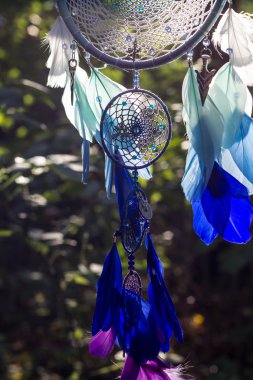 el ile yapılan bir dreamcatcher fotoğrafı