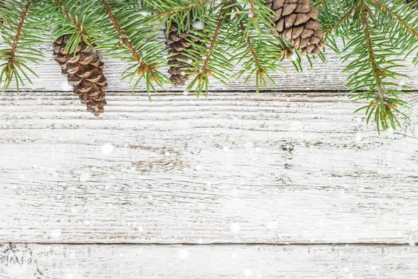 Fundo de madeira de Natal com abeto. Espaço de cópia da vista superior — Fotografia de Stock