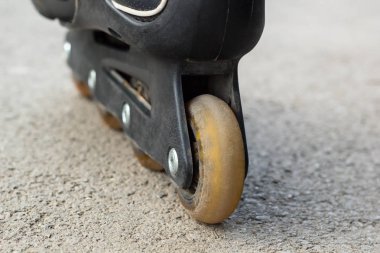 Paten üzerinde asfalt yakın çekim