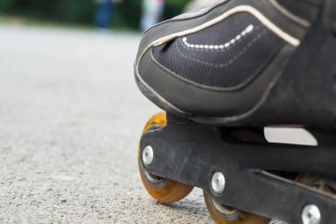 Paten üzerinde asfalt yakın çekim