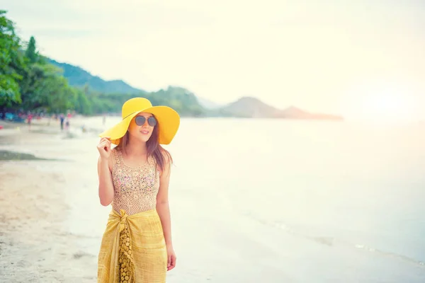 Portrait Beautiful Asian Woman Chonburi Thai Beach — Stock Photo, Image