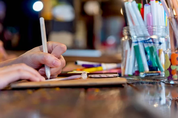 Dzieci Uczą Się Malowania Kolorowania Klasie Edukacja Sztuka Twórcza Dla — Zdjęcie stockowe