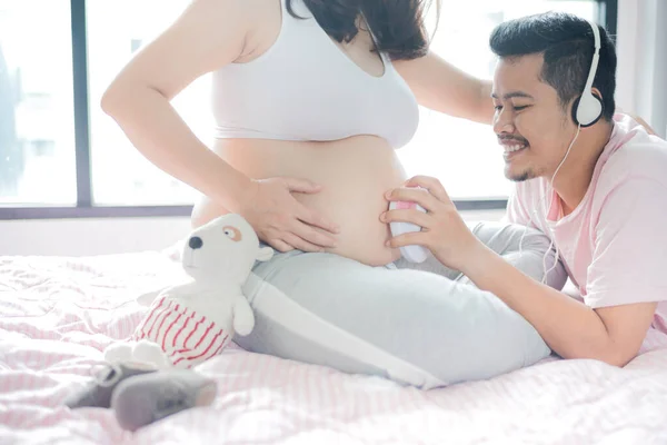 Asian Pregnant Woman Husband Mother Day International Women Day Mom — Stock Photo, Image