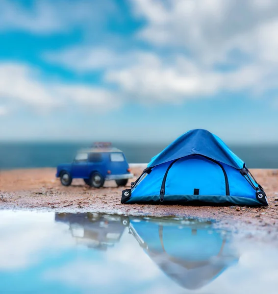 Літні Канікули Подорожі Концепції Відпустки Кемпінг Намет Пляжі Вид Море — стокове фото