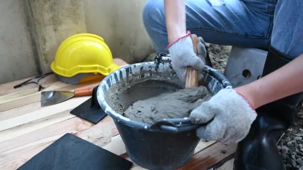 Primer Plano Reparación Pared Casa Reparador Pared Fijación — Vídeo de stock