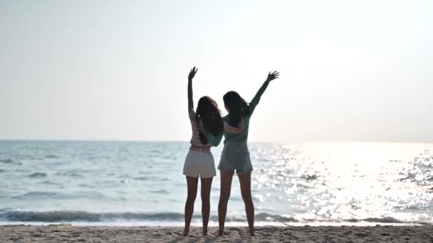Asian Women Travel Beach Summer Holiday Thailand Relax Recreation Having — Stockvideo