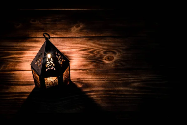 Lanterne Arabe Avec Bougie Nuit Pour Les Vacances Islamiques Mois — Photo