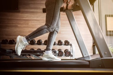Fitness, sağlıklı spor, formda ve sağlam.