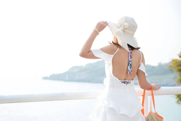 Rear View Shot Woman Relaxing Chonburi Thai Beach — Stock Photo, Image