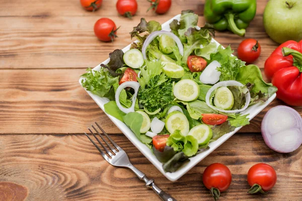 Mescolare Insalata Sano Verdure Biologiche Fresche Cucinare Alimenti Dietetici — Foto Stock