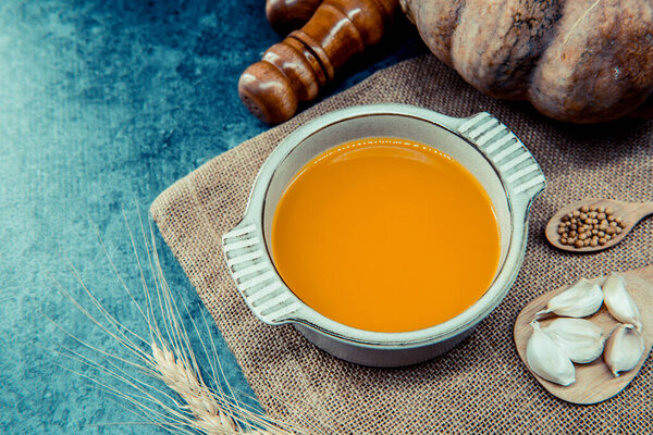 pumpkin soup for Halloween and Thanksgiving party
