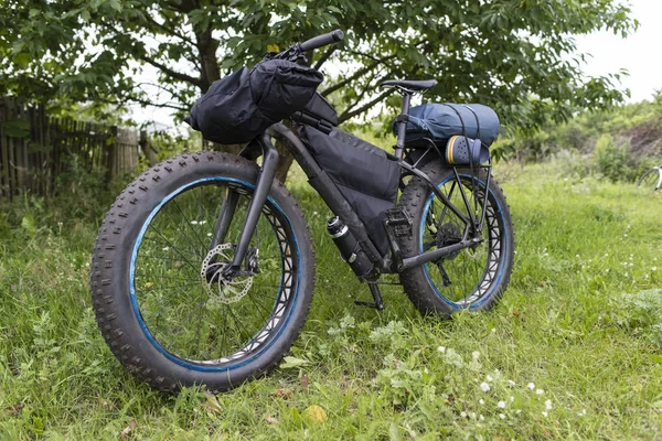 fatbike bikepacking ve drybag ile