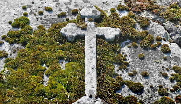 Крест с покрытием — стоковое фото