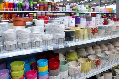 Mağaza plastik kaplar