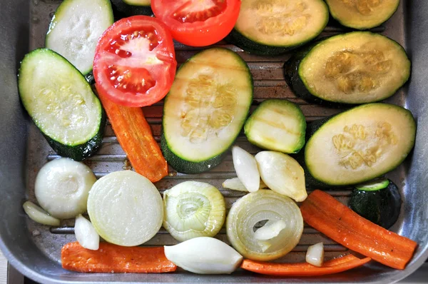 Prozess des Braten von Gemüse — Stockfoto