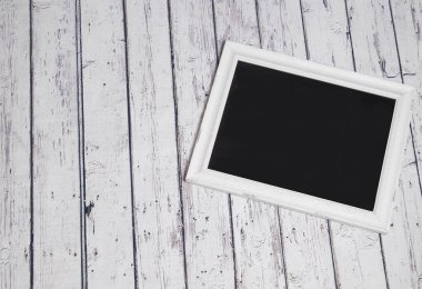 Yazı tahtası beyaz bir çerçeve ile