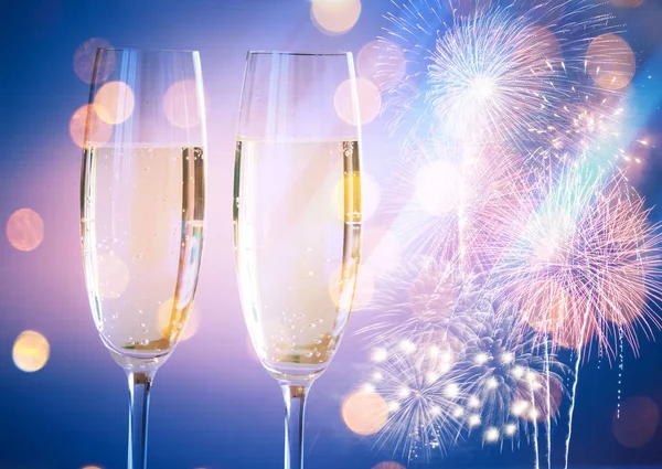 Nouvel Verres Champagne Feux Artifice Fond — Photo