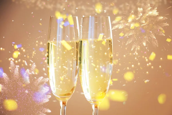 Nouvel Verres Champagne Feux Artifice Fond — Photo