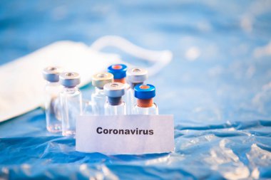Coronavirus aşıları şişe tıbbi arka plan
