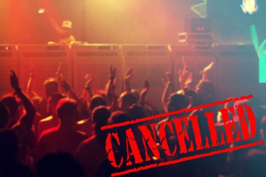 Coronavirus konser kalabalığı nedeniyle iptal edildi
