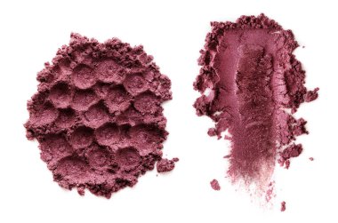 Ezilmiş göz farı beyaza izole edilmiş.