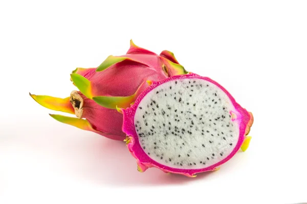 Pitaya fruta isolada em branco — Fotografia de Stock
