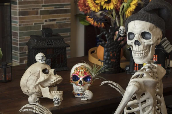 Decoraciones de esqueleto de Halloween — Foto de Stock