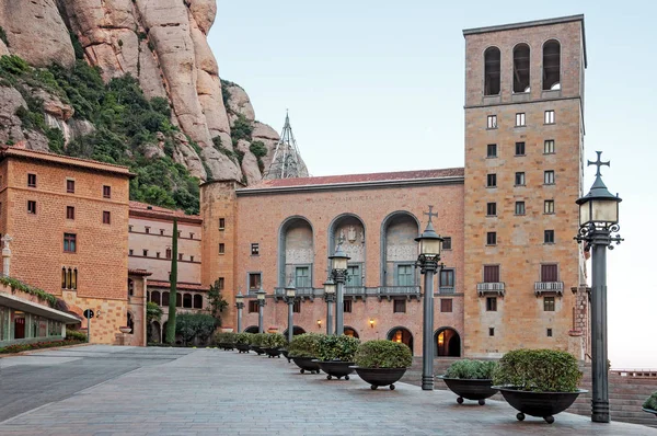 Spagna. Veduta del Monastero di Montserrat in Catalogna, Barcellona. Famosa per la Vergine di Montserrat . — Foto Stock