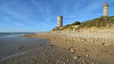 Phare des Baleines lighthouse in France