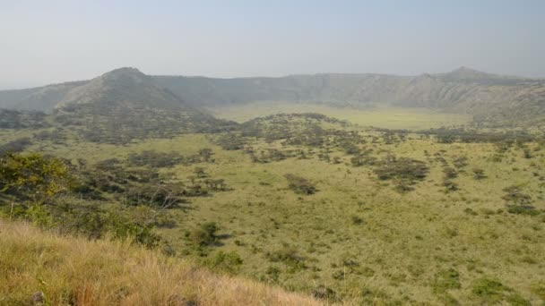 Katwe Explosión con el rastro de cráteres — Vídeo de stock