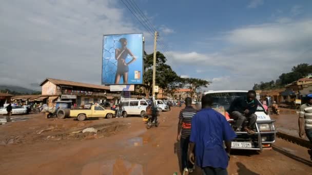 Street scene in the Kabale, Uganda — Stock Video