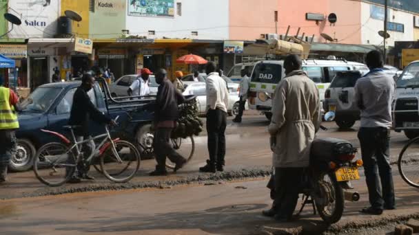 Street scene in the Kabale, Uganda — Stock Video