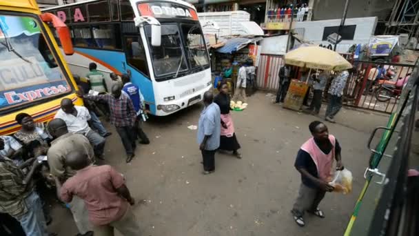 Parque de ônibus no Kampala, Uganda — Vídeo de Stock