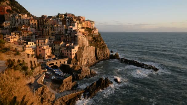 Manarola πόλη στην Ιταλία — Αρχείο Βίντεο