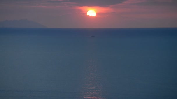 Zonsondergang op het eiland Monte Argentario — Stockvideo