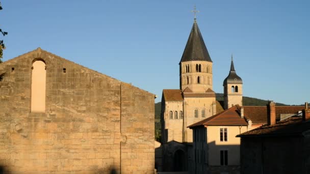 Romanesk Cluny kilise Fransa — Stok video